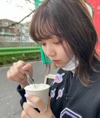江野沢愛美のアイスを食べる自然体ショットに「その表情は反則」「感動で心臓ドキドキ」とファン絶賛