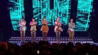 K-POPの大スター・EXO、波乱に満ちたキャリアを振り返る