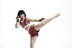 「アイドルでも格闘家でもさいたまスーパーアリーナに」　仮面女子・川村虹花、待望の正式プロデビュー