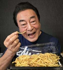  高橋英樹、娘・真麻からもらった土産を公開「きれいに食べきりました」 