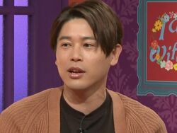 内田篤人、長女誕生の瞬間はドイツに…1カ月後の初対面ショットに「若い！」の声！生まれたての赤ちゃんとビデオ通話も