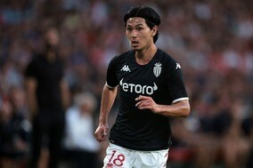 モナコでスタートダッシュ失敗。南野拓実は日本代表でもピンチ？　左サイドのライバル“三笘&久保”が新天地で評価急上昇中