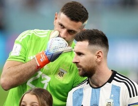 「みんなに疑われた」衝撃の黒星発進からV字回復！アルゼンチン守護神が決勝進出に大興奮！メッシ負傷の不安は一蹴【W杯】