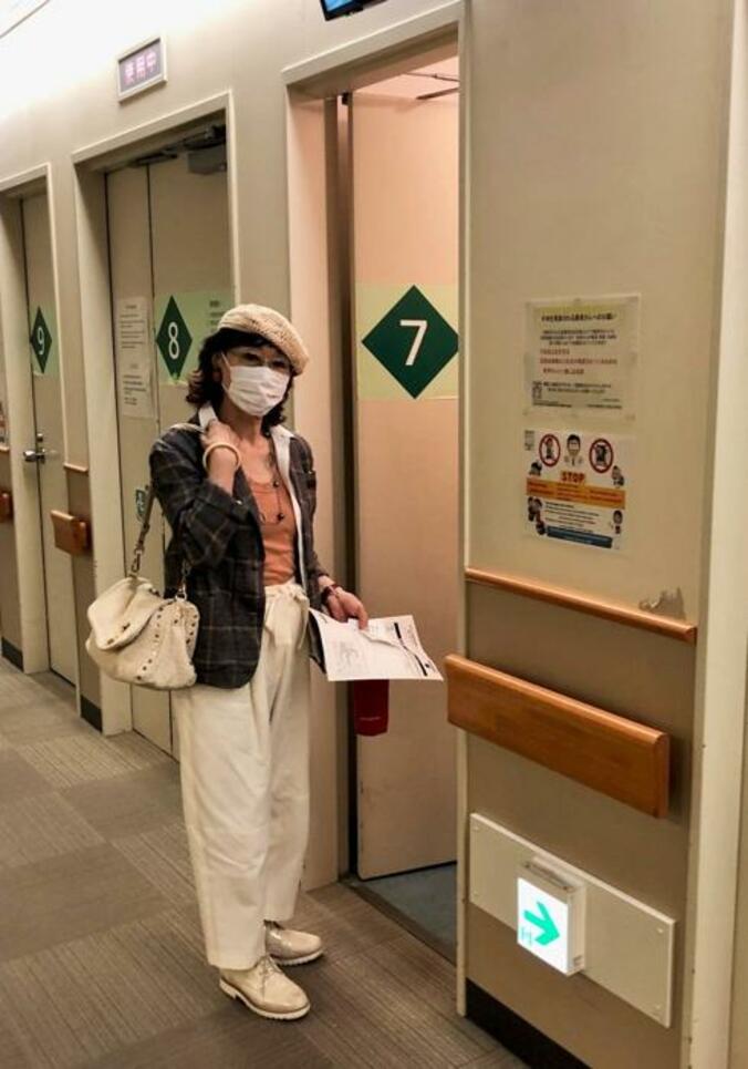  三田佳子、痛みを感じ検査を受けた結果「レントゲンやMRIなど、たっぷり時間をかけて」  1枚目