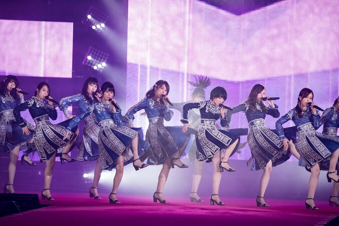 乃木坂46からメンバー9人がランウェイ堂々闊歩＆ミニライブでオーディエンス魅了　 - ガールズアワード2017A/W【画像集】 19枚目