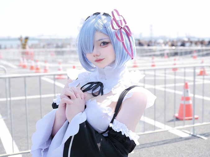 【写真・画像】『Re:ゼロから始める異世界生活』レムコスプレ画像　5枚目