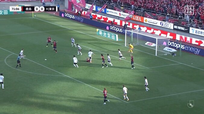 【映像】鈴木優磨、相手の進路を塞ぐ動きでファウル誘発