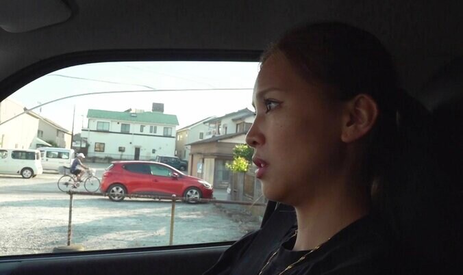 【写真・画像】長男は永瀬廉似！16歳で出産・6人兄弟の大家族ママの美貌に驚きの声「ママ可愛い〜」「ギャル」　2枚目