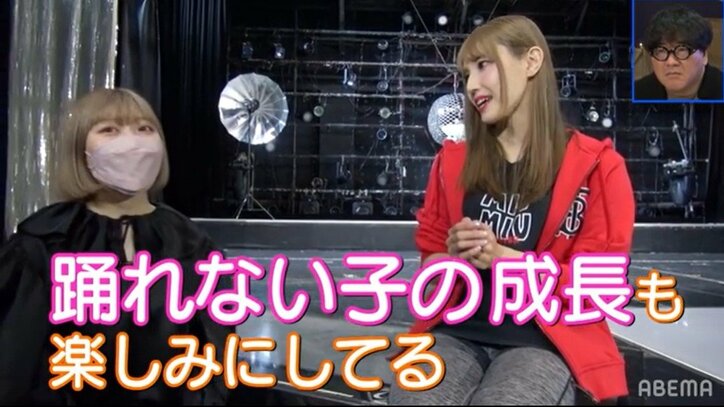 1日4000円で観放題!?ストリップ劇場の意外な料金体系に古関れんが驚き「セクシーサブスク」