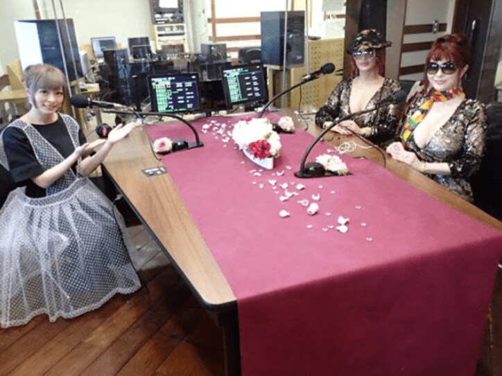 きゃりーぱみゅぱみゅ、憧れの叶姉妹と異色のコラボ