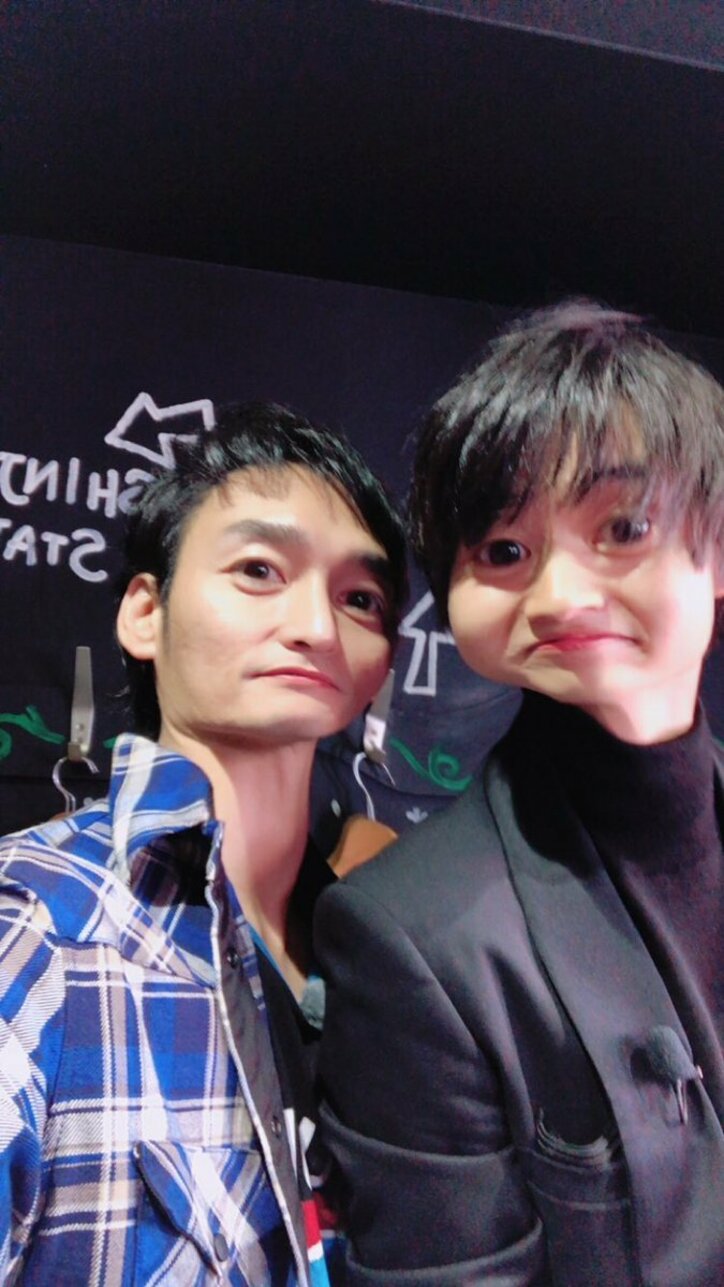 稲垣吾郎&草なぎ剛、山崎賢人とキュートな猫耳ナース姿に変身