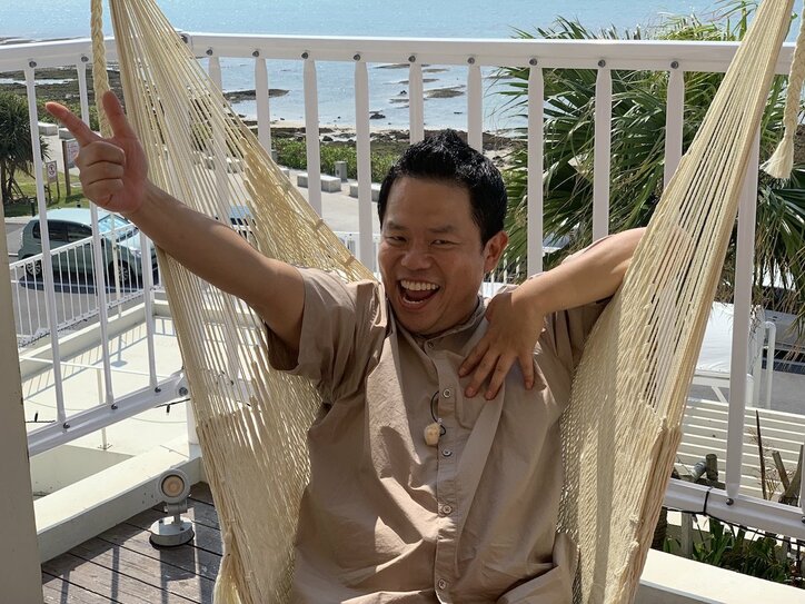 岸明日香＆葉月あやが悩殺水着姿を披露で、ダイアン＆ライス大興奮！『芸能人有給トラベル～沖縄で全力！ウチトケ癒し旅！～』