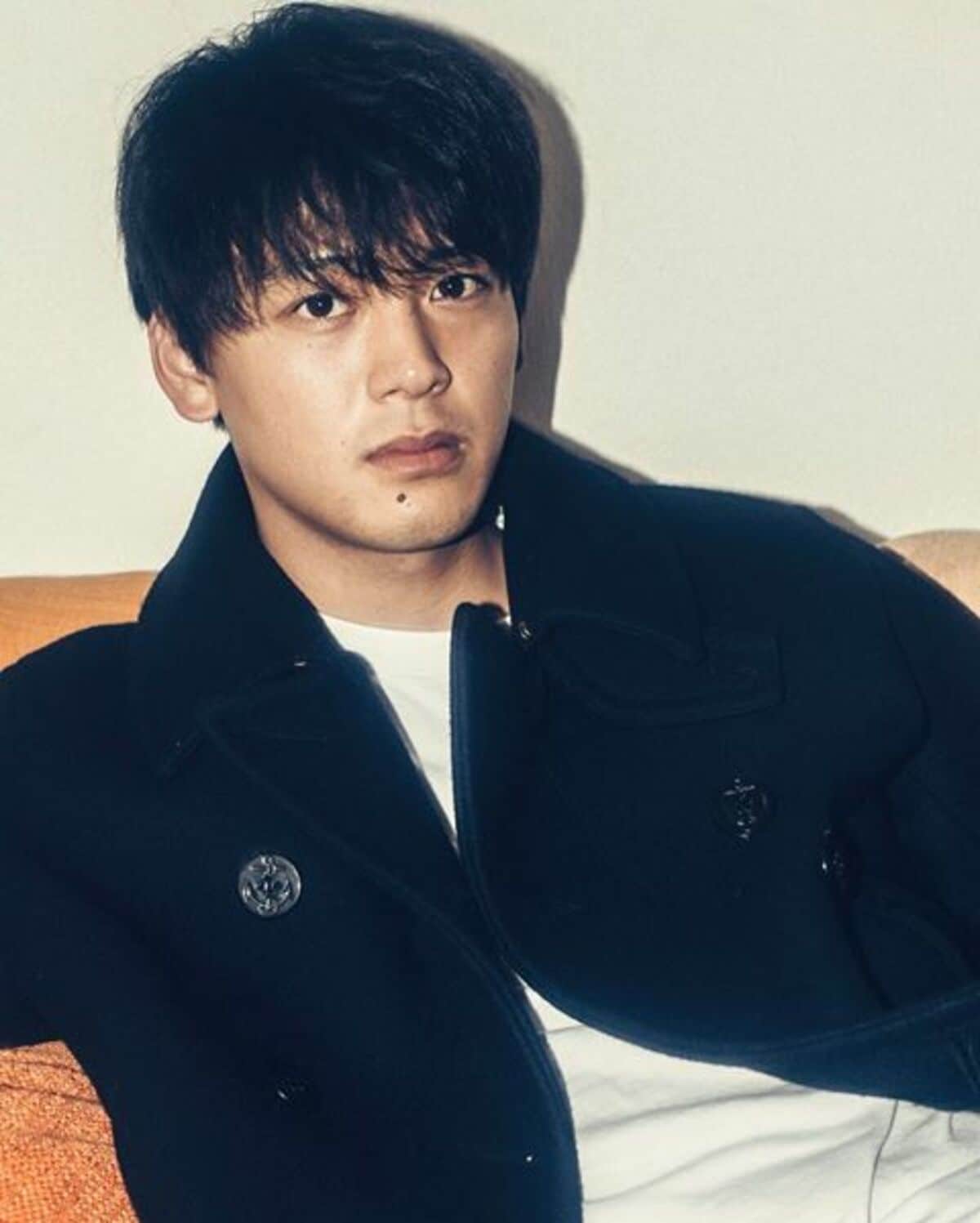 竹内涼真 安藤政信が撮影したオフショットを公開 セクシー 爆イケ の声 話題 Abema Times