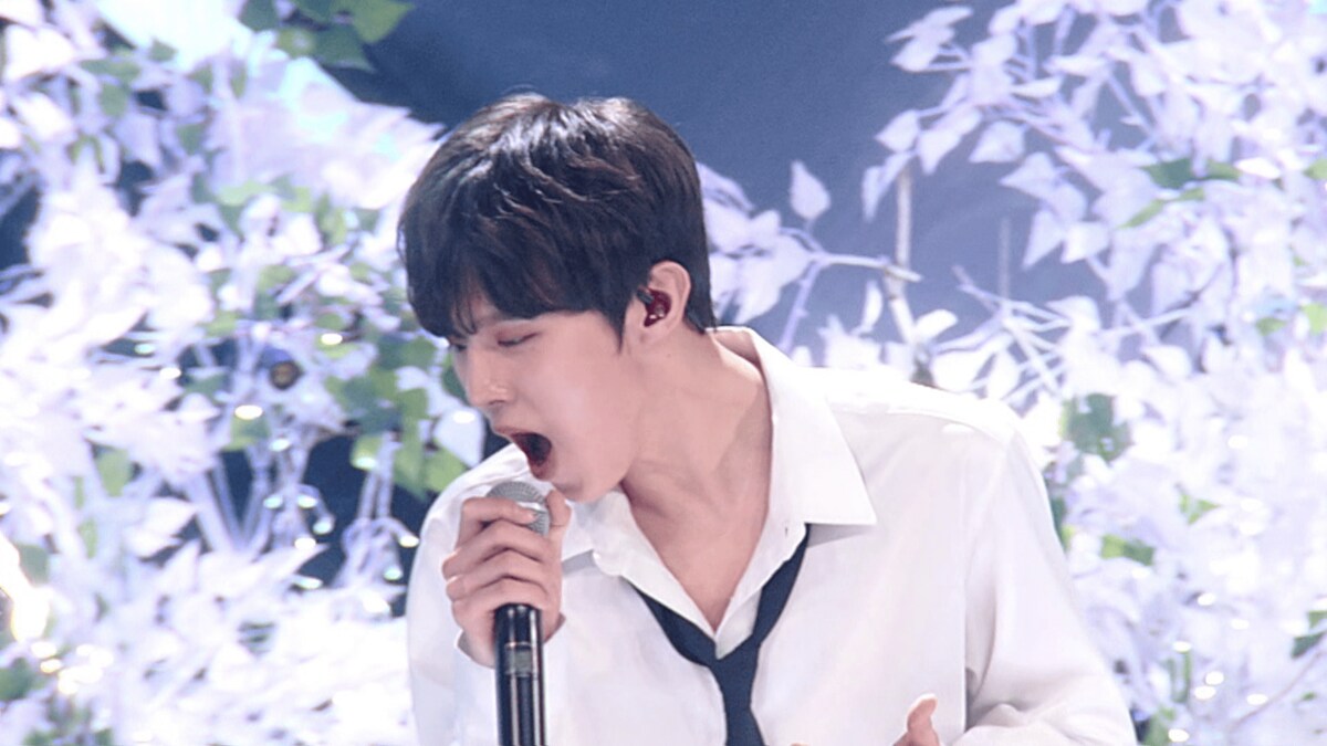 PRODUCE X 101】キム・ウソク、ステージで大熱唱、そして涙…ポジション