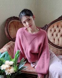 道重さゆみ、一味違う“大人可愛い”メイク＆ファッションに反響「かわいいと美しいの暴力」