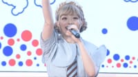 【映像】きゃりーの“フランスコーデ”