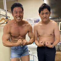 「筋力がゼロじゃ！」千鳥ノブ、なかやまきんに君と並びファンからツッコミ