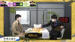 リラックス無くして勝利無し！？服部慎一郎四段、アイマスクのくつろぎ姿に「これは大物になる」「リアル忍者」とファンくぎ付け／将棋・ABEMAトーナメント