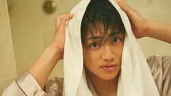 “国宝級イケメン”DeNA・森敬斗選手初のデジタル写真集が発売 『女性セブン』で秘蔵カットが特別公開