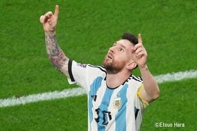 アルゼンチン決勝進出！35歳リオネル・メッシは「最後の夢」をつかめるか【“計25大会出場”ジャーナリストのカタールW杯現地ルポ】