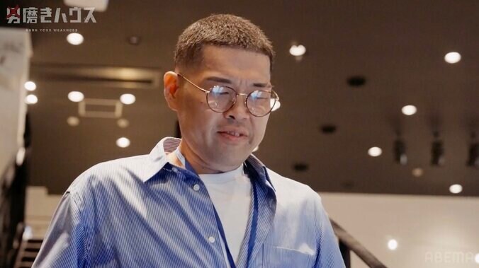 【写真・画像】「待って待って、ヤバすぎる！」 38歳子供部屋おじさん、街コンで相手にされず謎の実況→衝撃行動に 「ティッシュ配りじゃねえか」　1枚目