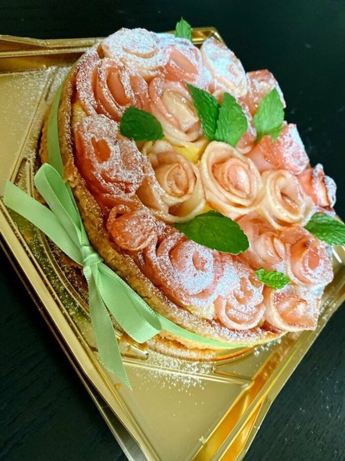 渡辺美奈代、初のお菓子教室で作ったケーキを公開「すごい」「食べるの勿体無い」の声 1枚目