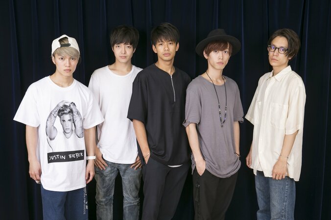 「10代の頃からチューしてた」 モテ男PrizmaXが“大人セクシー”な新曲発表 1枚目