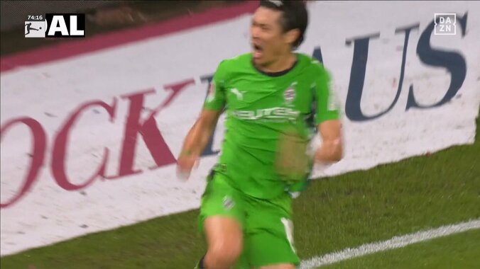 【映像】折り返しのボールを豪快ダイレクトシュート