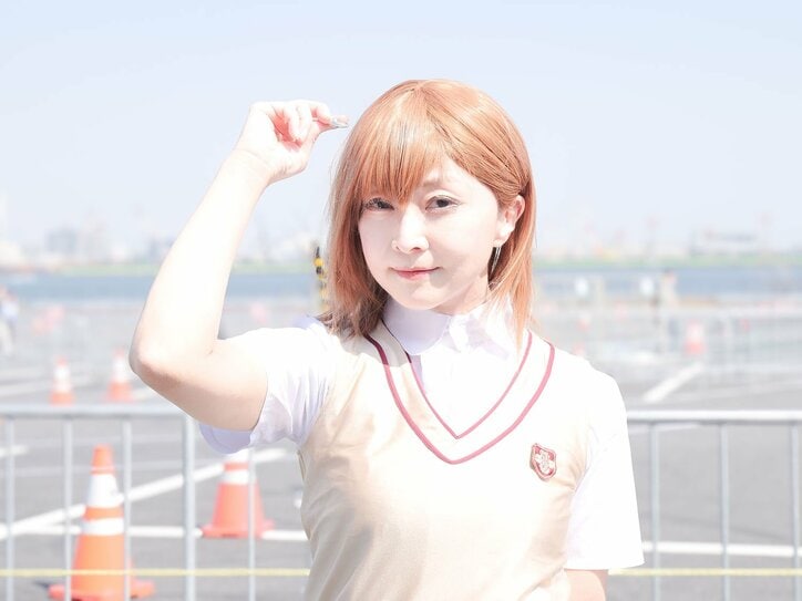 [Photos/Images] "The Skirt is Quite Short" Cosplay of Mikoto from 'A Certain Scientific Railgun' with an Emphasis on Balance 2nd