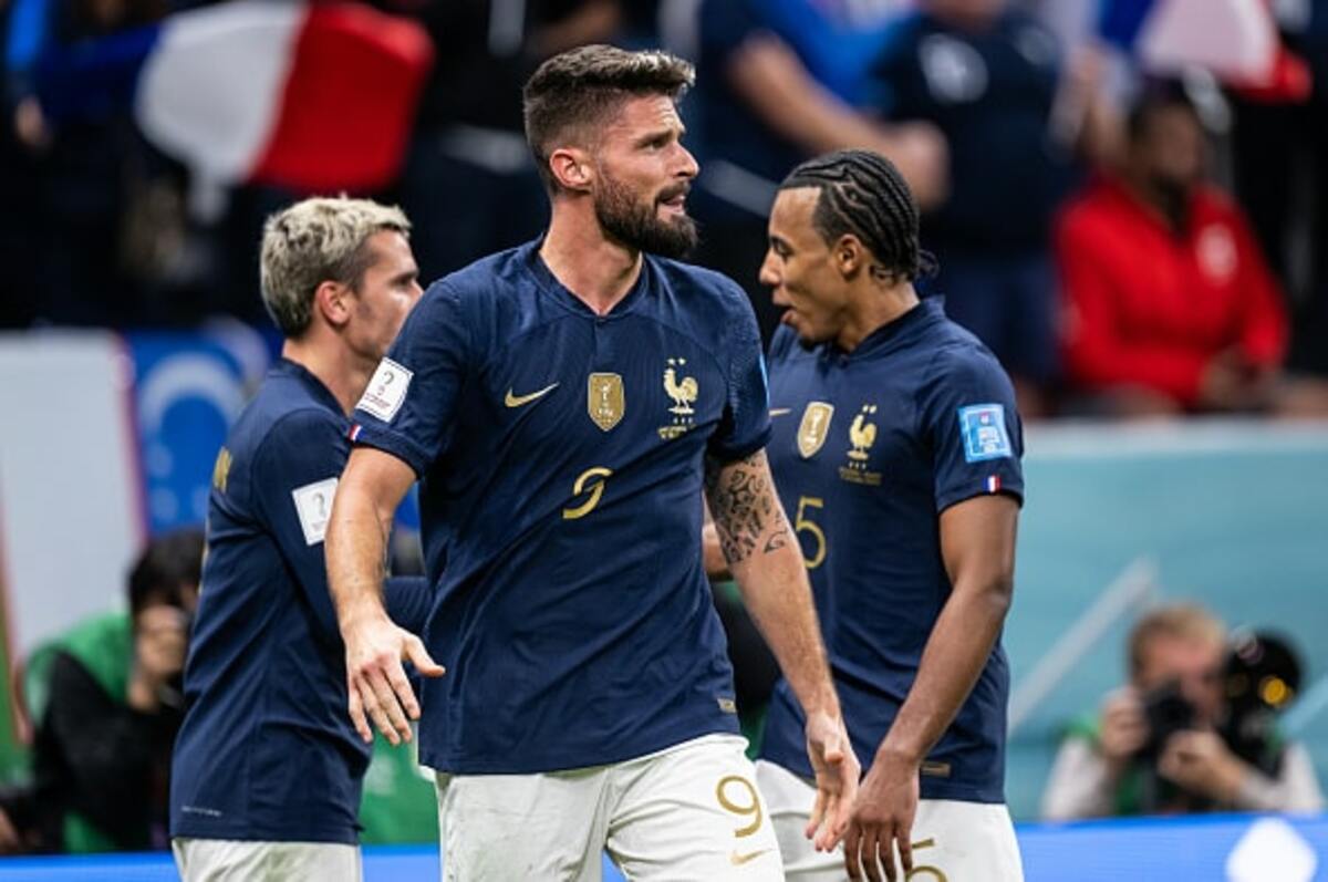 ベンゼマ　フランス代表　アウェイ　パッチ付 ベンゼマ フランス代表 アウェイ パッチ付 benzema_france.jpg?width=1400&