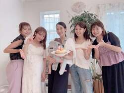  辻希美、出産前に遊びに来てくれた友人たち「もう私達20年の仲」