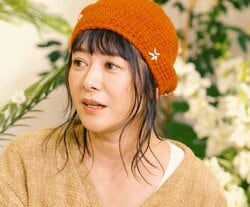 真木よう子、16歳年下夫とのスキンシップは「同意のもとで色々とさせてもらった」