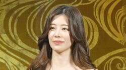 “胸は天然もの”中洲元No.1キャバ嬢の“チラ見え”大胆ドレスにノブコブ吉村「どういう服？」
