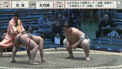 まるで少女漫画みたいだ…相手力士を気遣う咄嗟の高速バックハグ “超スマートな18歳力士”に胸キュン「惚れてまう」