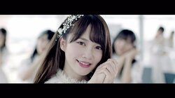 けやき坂46は社会のミカタ！ 妖精になり働く人元気づける新曲『ハッピーオーラ』MV完成