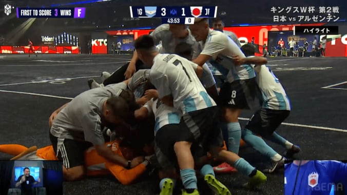 「なんて結末だ！」日本代表が衝撃失点…アルゼンチンGKに“超絶パントキック・シュート”を叩き込まれた瞬間「相手が神すぎた」【キングスW杯】 5枚目