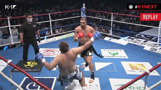 重量級ド迫力KOも「敬意を欠く」勝者に批判の声 試合直後の振る舞いに厳しい意見も 1枚目