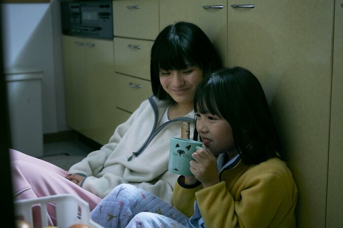 芦田愛菜が恋する教師役に岡田将生！大友康平・高良健吾・黒木華ら実力派キャスト集結『星の子』 5枚目