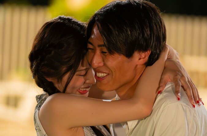 【写真・画像】“年商1億円超え”35歳不動産経営者、24歳セクシー女優とカップル成立で大興奮「めちゃくちゃチューしちゃいそう」　1枚目