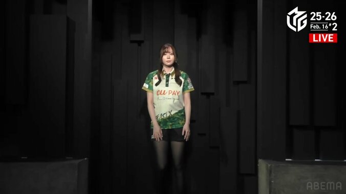 ポニテ＆リボン＆美脚！圧倒的な東城りおのビジュアル