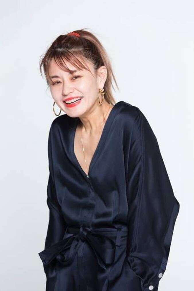 ドラ恋女性メンバーが“あざとカワイイ”接近キス顔写真を公開！『恋愛ドラマな恋がしたい～Kiss me like a princess～』 6枚目