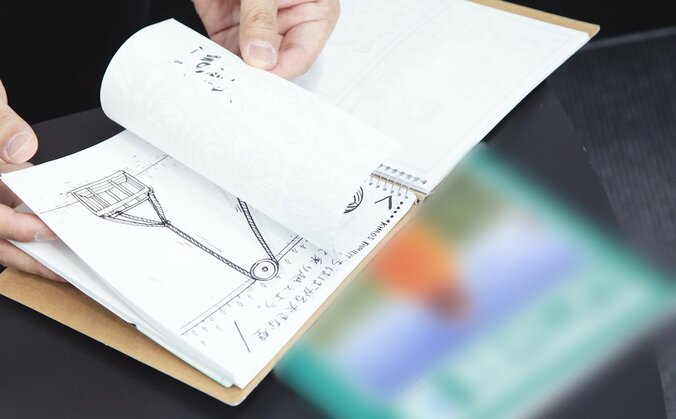 “インスタ発”のクリエイターPantovisco　話題の『カオス絵日記』はこうして生まれた 6枚目