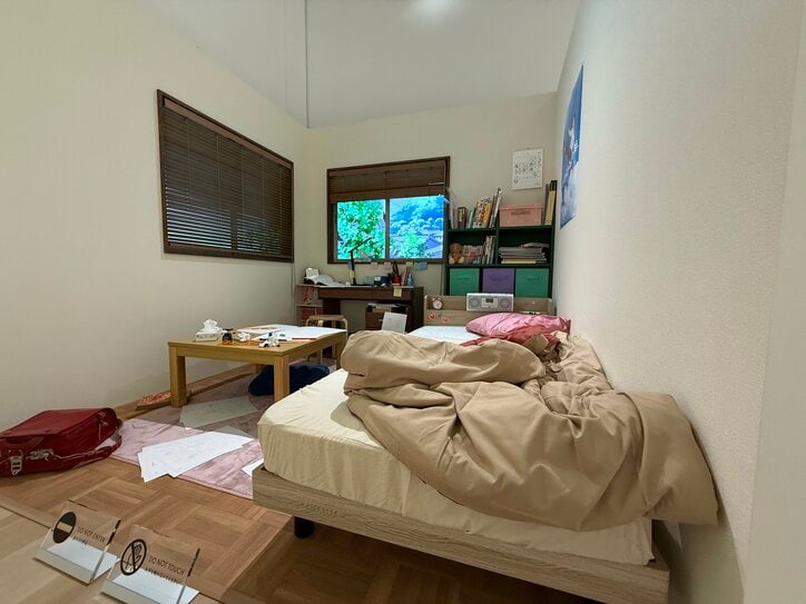 [Photos/Images] Recreating "Fujino’s Room" and "The Kyomoto House Hallway"! A Venue Report on "Look Back Anime Exhibition—Oshiyama Kiyotaka: The Emotions of Lines," Featuring a Massive Collection of Original Key Frames 26th