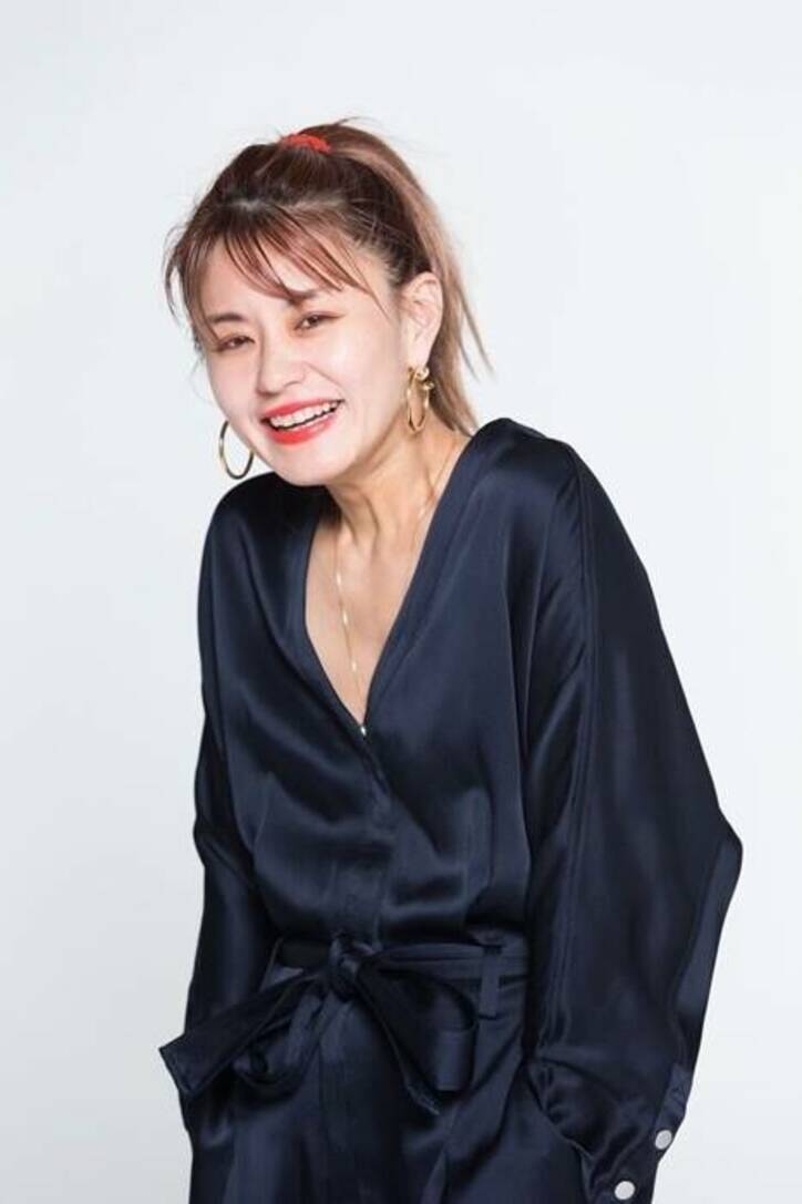 ドラ恋女性メンバーが“あざとカワイイ”接近キス顔写真を公開！『恋愛ドラマな恋がしたい～Kiss me like a princess～』