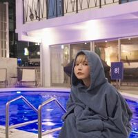 益若つばさ、藤森慎吾の指導の下、サウナデビューを報告 「プロから教えてもらうなんて良いですね」「超絶かわうぃぃ～」と話題