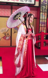 ざわちん、みやぞんを“お姫様風”に女装メイク「リーゼントは潰させて戴きました」