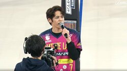 「俺のセットで打てへんやつはただのポンコツや」男子バレー、始球式で漫画『ハイキュー!!』の名台詞 “高校No.1セッター”の登場に会場大盛り上がり