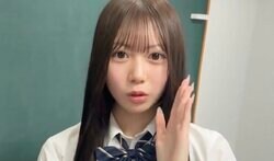 1年間で10人から告白…日本一可愛い高1、モテまくった中2の頃の写真を公開「お人形さんみたい」「目がでかい」