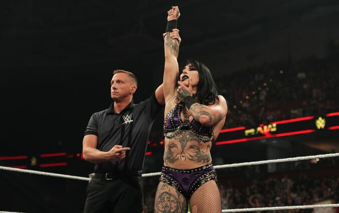 【写真・画像】　1枚目