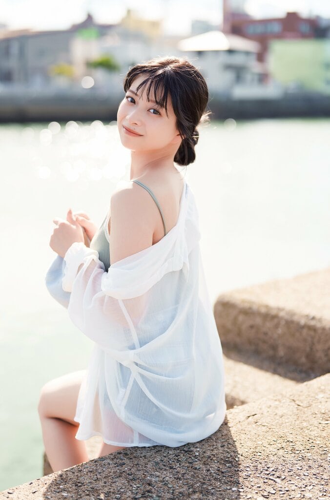 巻頭グラビア：鶴田りお